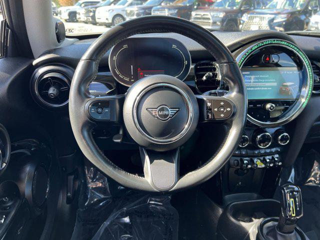 used 2024 MINI Hardtop car, priced at $22,300