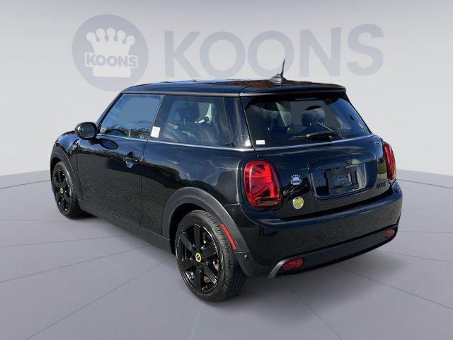 used 2024 MINI Hardtop car, priced at $22,300