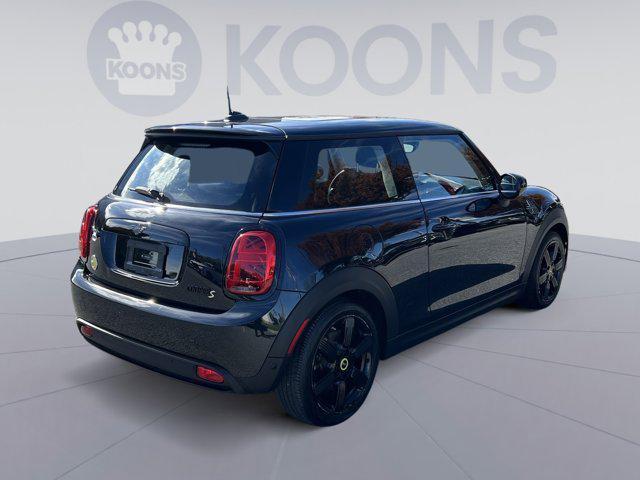 used 2024 MINI Hardtop car, priced at $22,300