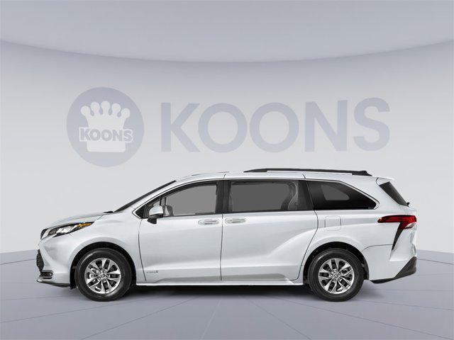 new 2025 Toyota Sienna car, priced at $50,415