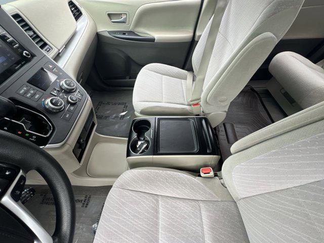 used 2020 Toyota Sienna car, priced at $25,200