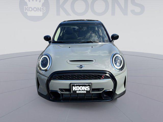 used 2022 MINI Hardtop car, priced at $26,500