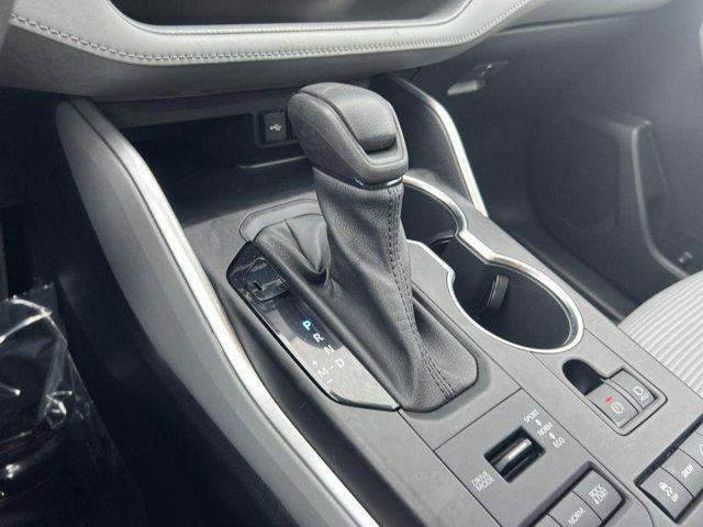 used 2021 Toyota Highlander car, priced at $29,600