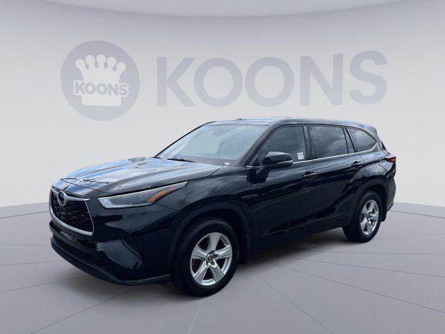 used 2021 Toyota Highlander car, priced at $29,600