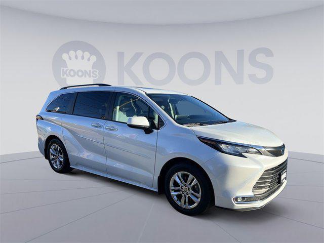 used 2023 Toyota Sienna car, priced at $39,000