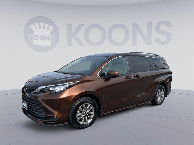 used 2021 Toyota Sienna car, priced at $36,200