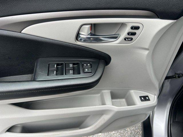 used 2022 Honda Pilot car, priced at $31,000