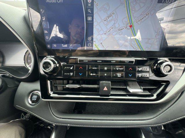 used 2022 Toyota Highlander car, priced at $43,000