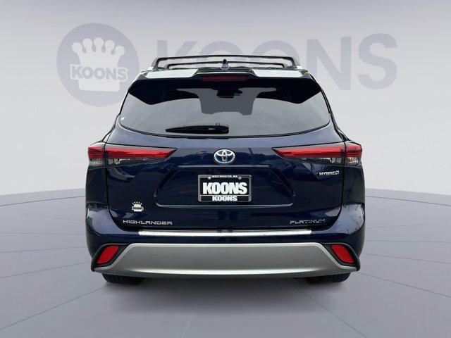 used 2022 Toyota Highlander Hybrid car, priced at $48,000