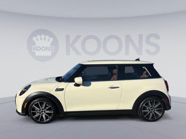 used 2022 MINI Hardtop car, priced at $22,700