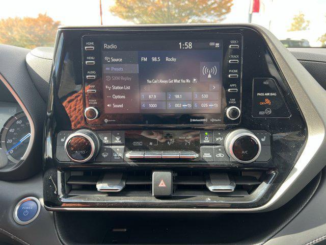 used 2021 Toyota Highlander Hybrid car, priced at $36,100