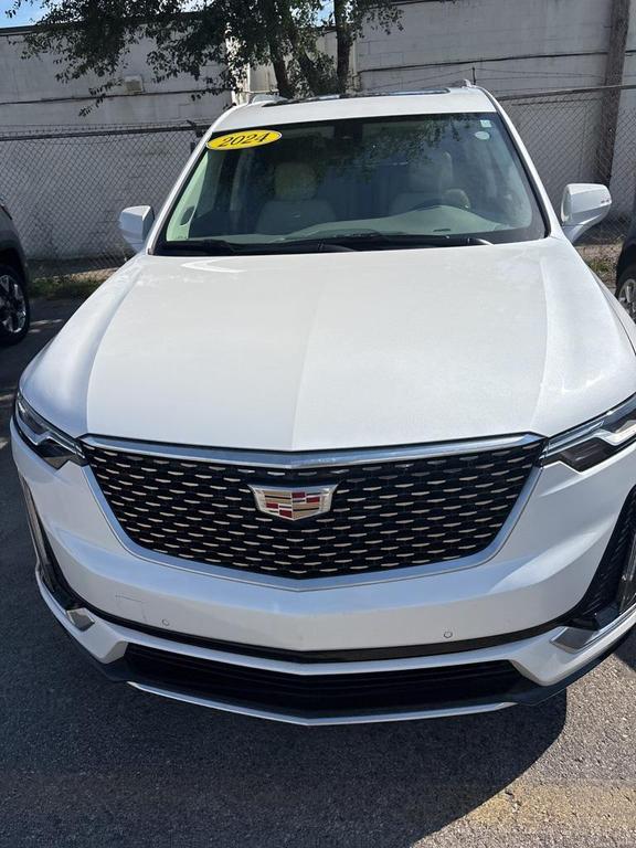 used 2024 Cadillac XT6 car, priced at $48,499