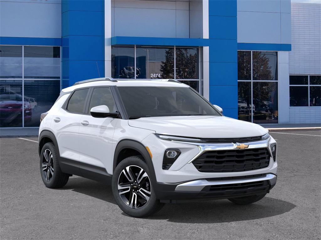 new 2026 Chevrolet TrailBlazer car, priced at $28,601