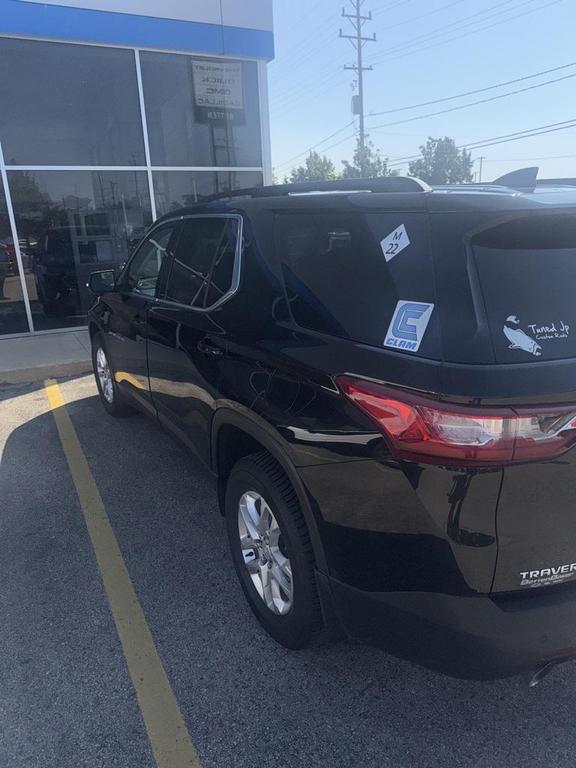 used 2021 Chevrolet Traverse car, priced at $25,799