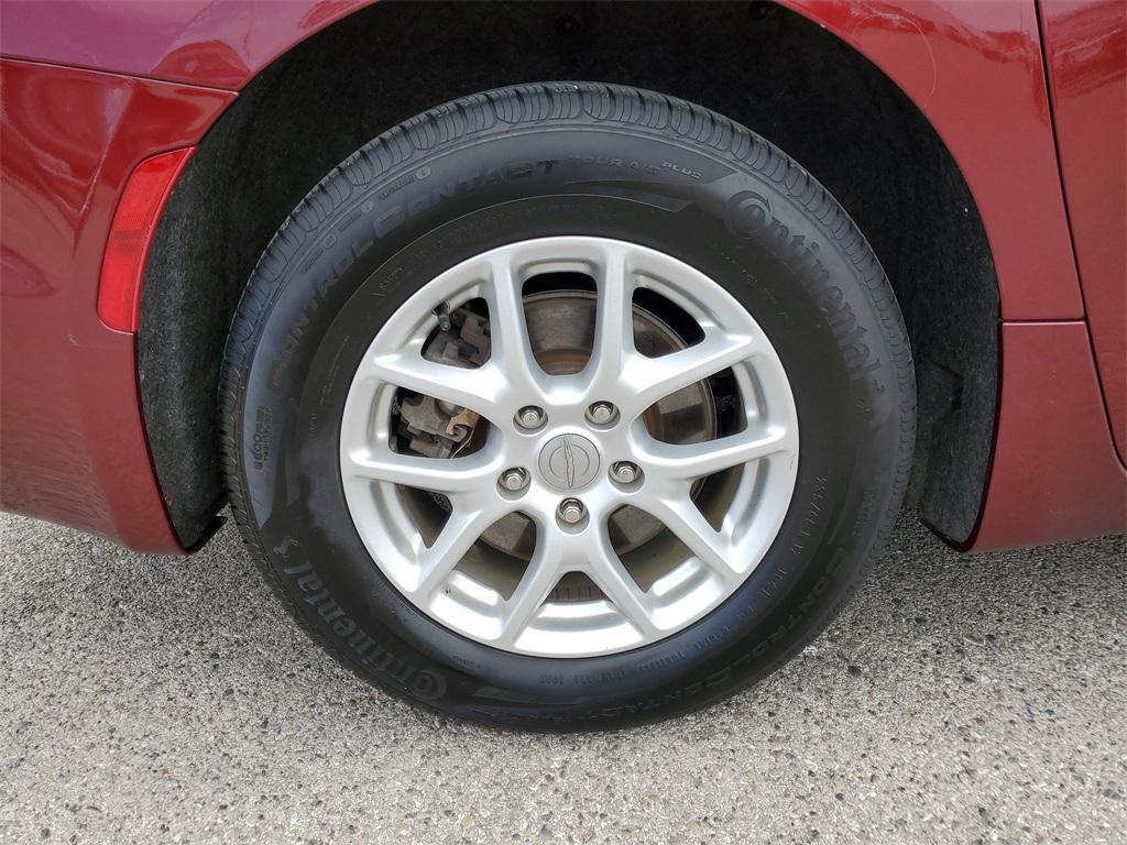 used 2020 Chrysler Pacifica car, priced at $17,699