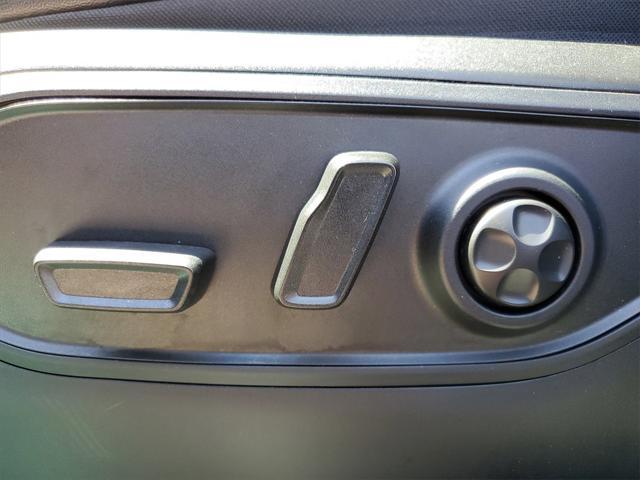 used 2023 Jeep Grand Cherokee car, priced at $34,998