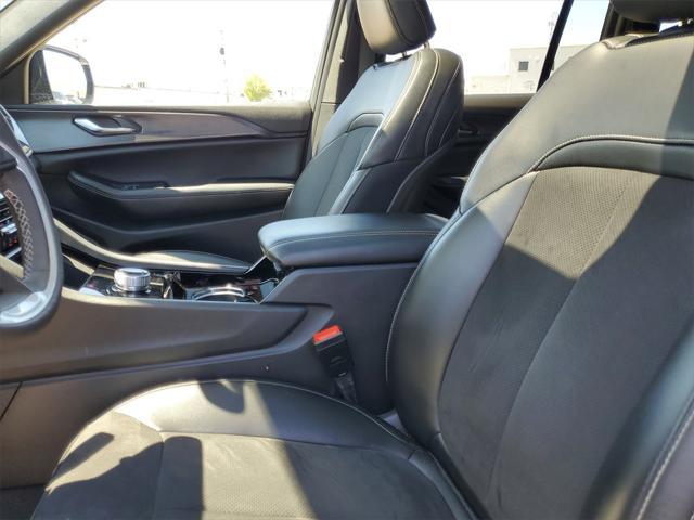 used 2023 Jeep Grand Cherokee car, priced at $34,998