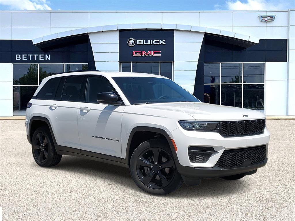 used 2023 Jeep Grand Cherokee car, priced at $34,499