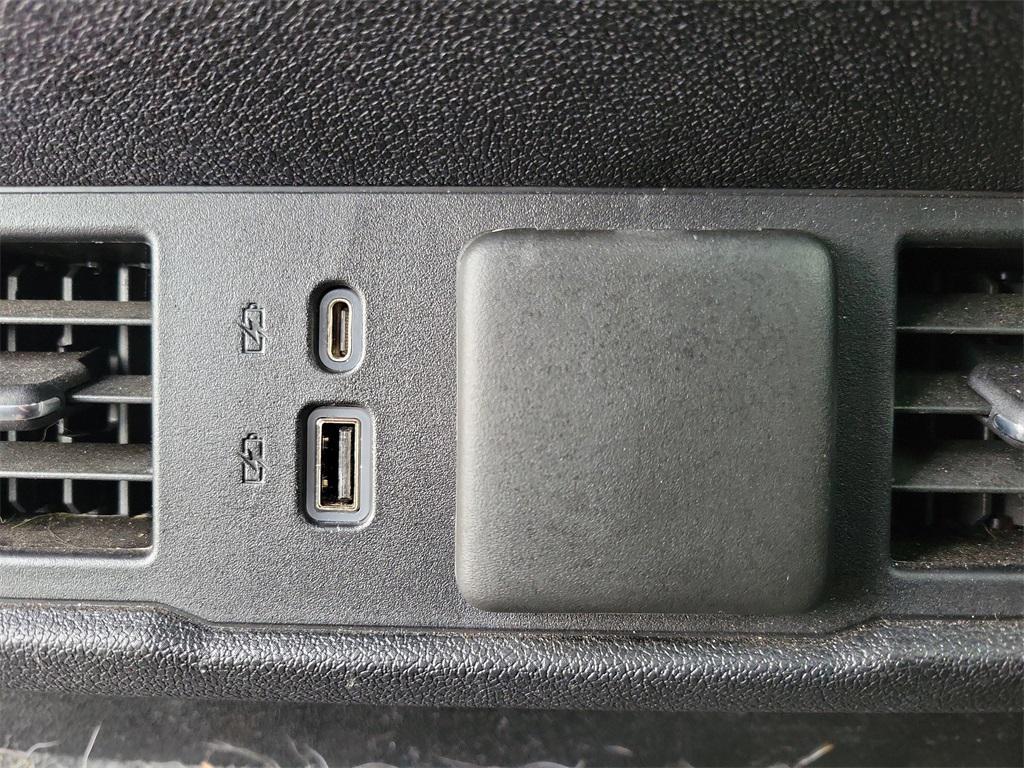 used 2022 Chevrolet Silverado 1500 car, priced at $42,999