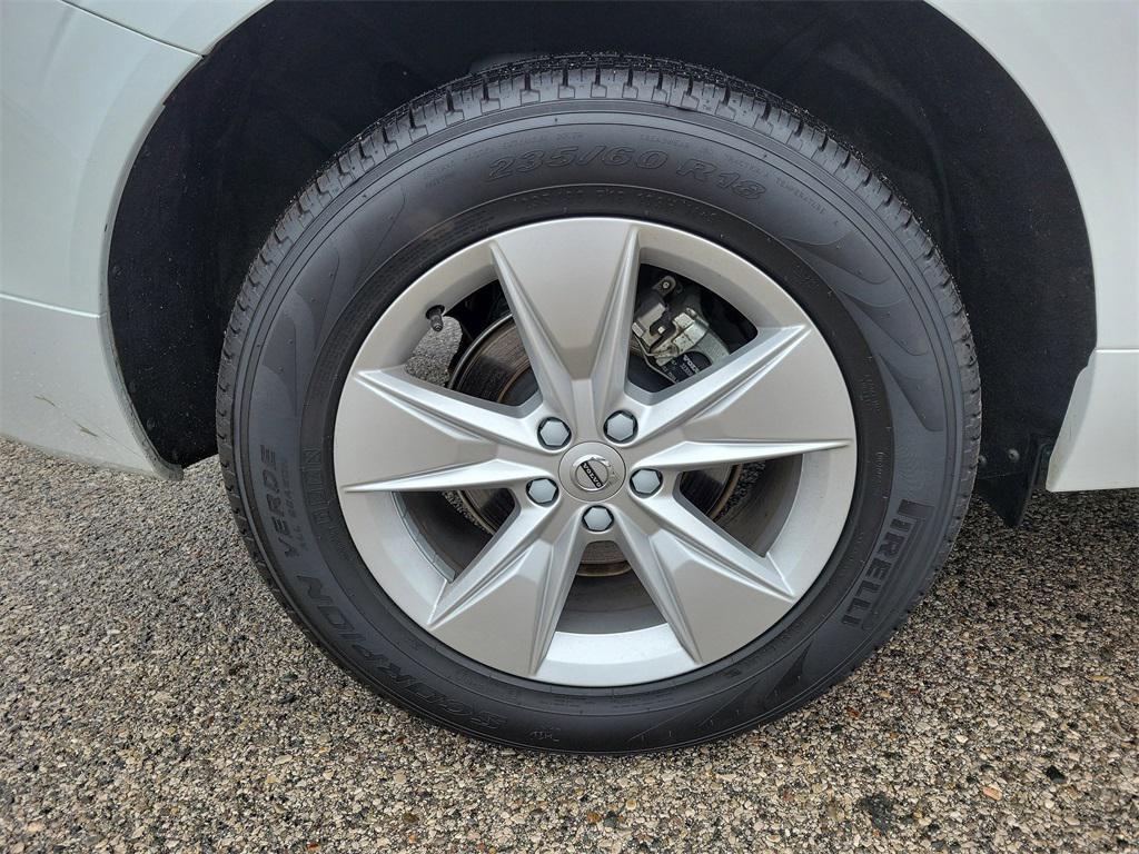 used 2022 Volvo XC60 car, priced at $24,999