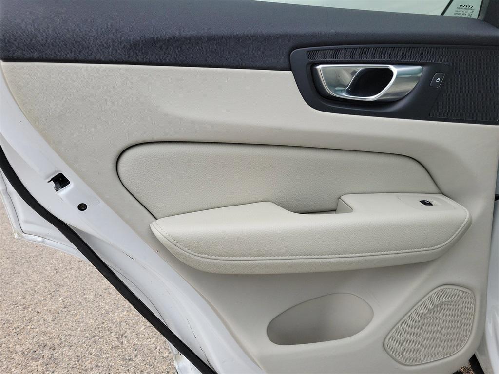 used 2022 Volvo XC60 car, priced at $24,999