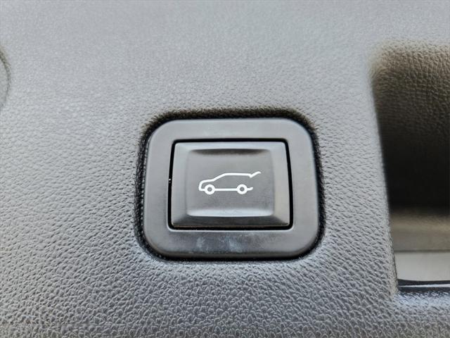 used 2019 Chevrolet Equinox car, priced at $17,499