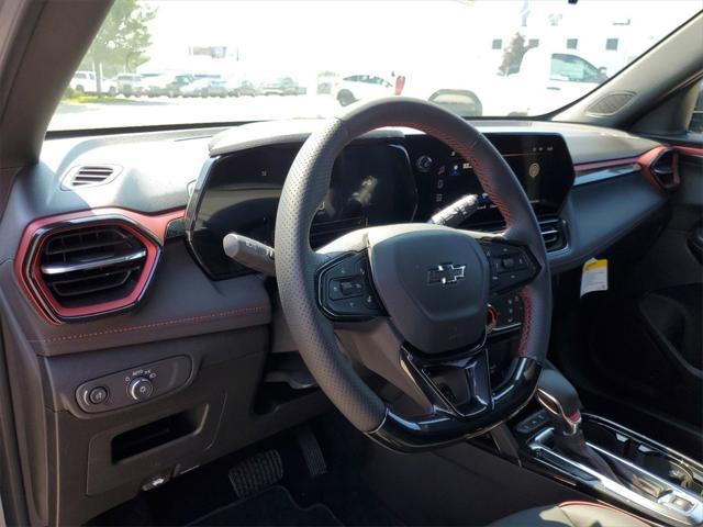 new 2025 Chevrolet TrailBlazer car, priced at $28,119