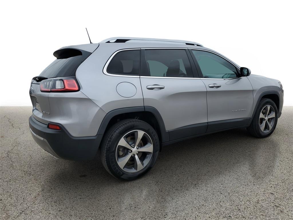 used 2019 Jeep Cherokee car, priced at $17,498