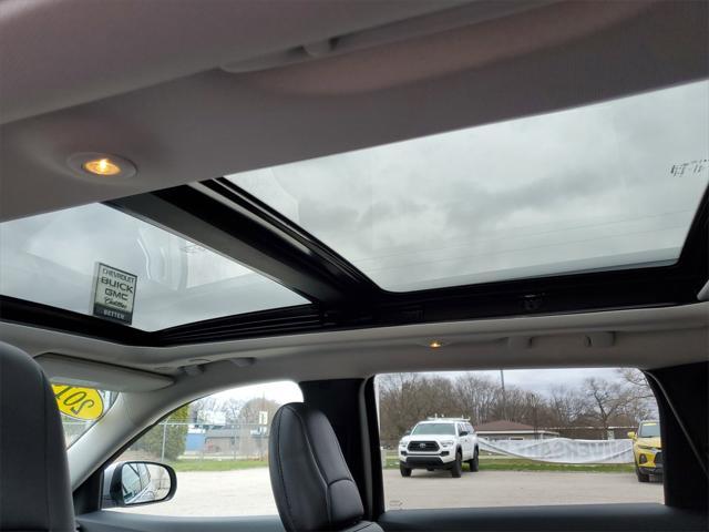 used 2019 Jeep Cherokee car, priced at $18,999