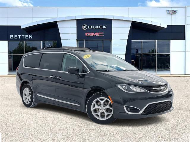 used 2017 Chrysler Pacifica car, priced at $12,999