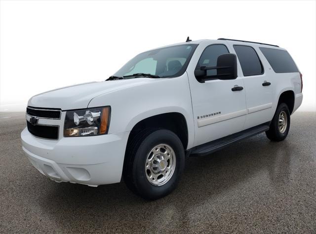 used 2007 Chevrolet Suburban car, priced at $6,999