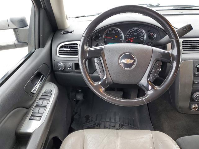 used 2007 Chevrolet Suburban car, priced at $6,999