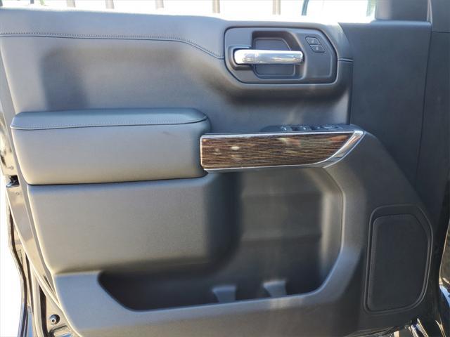 used 2022 GMC Sierra 1500 car, priced at $35,498