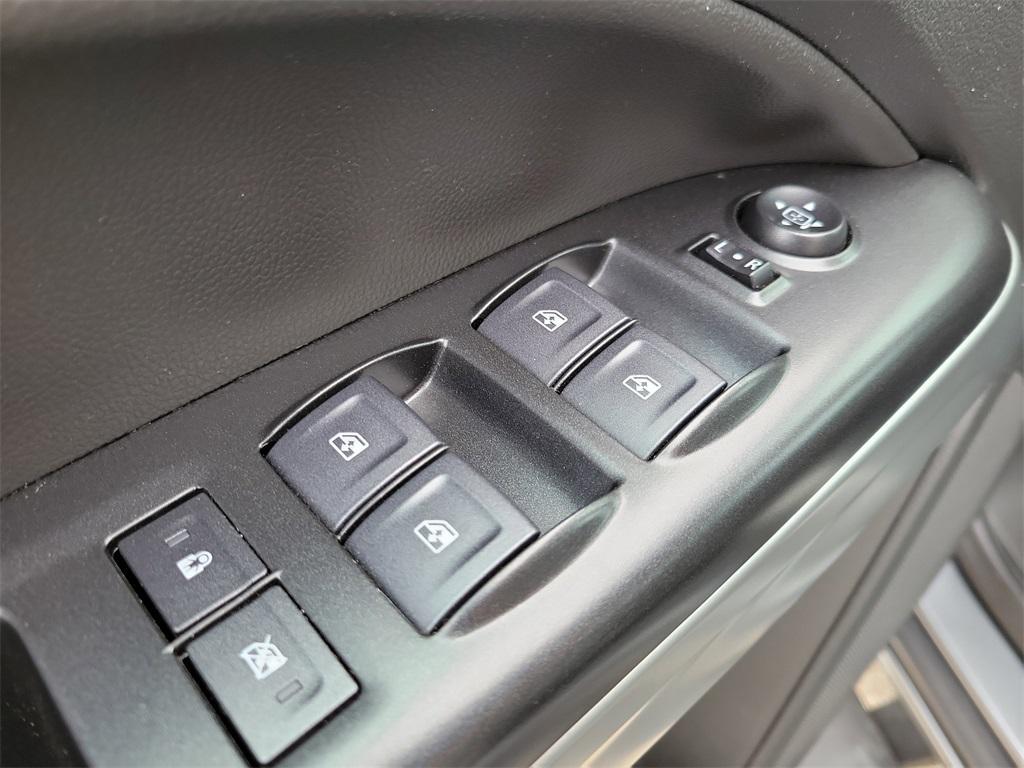 used 2022 Chevrolet Colorado car, priced at $33,999