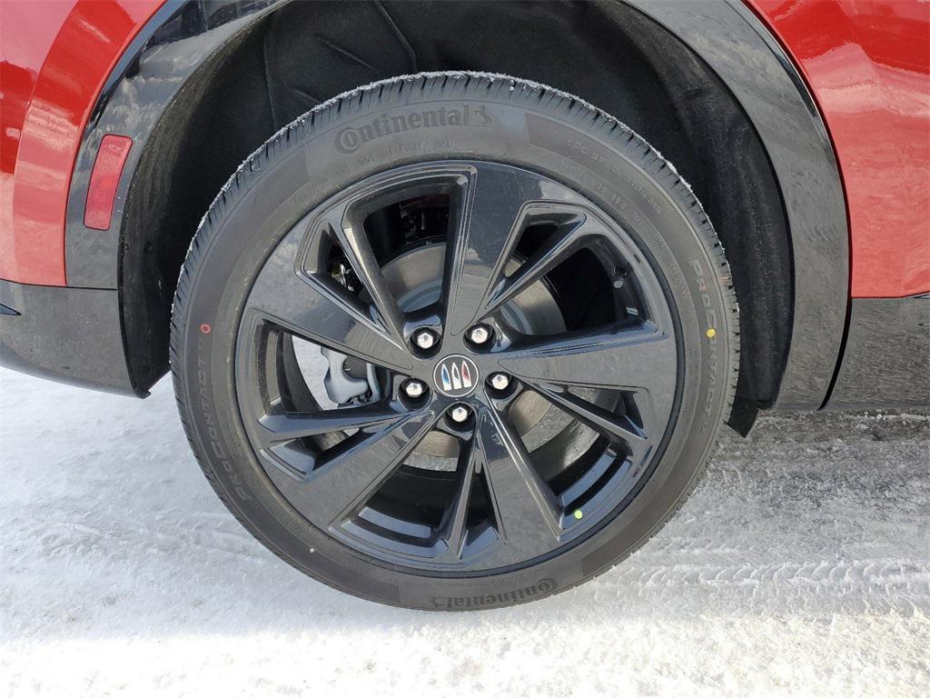 new 2025 Buick Envision car, priced at $37,544