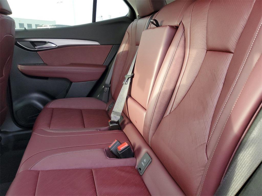 new 2025 Buick Envision car, priced at $37,544
