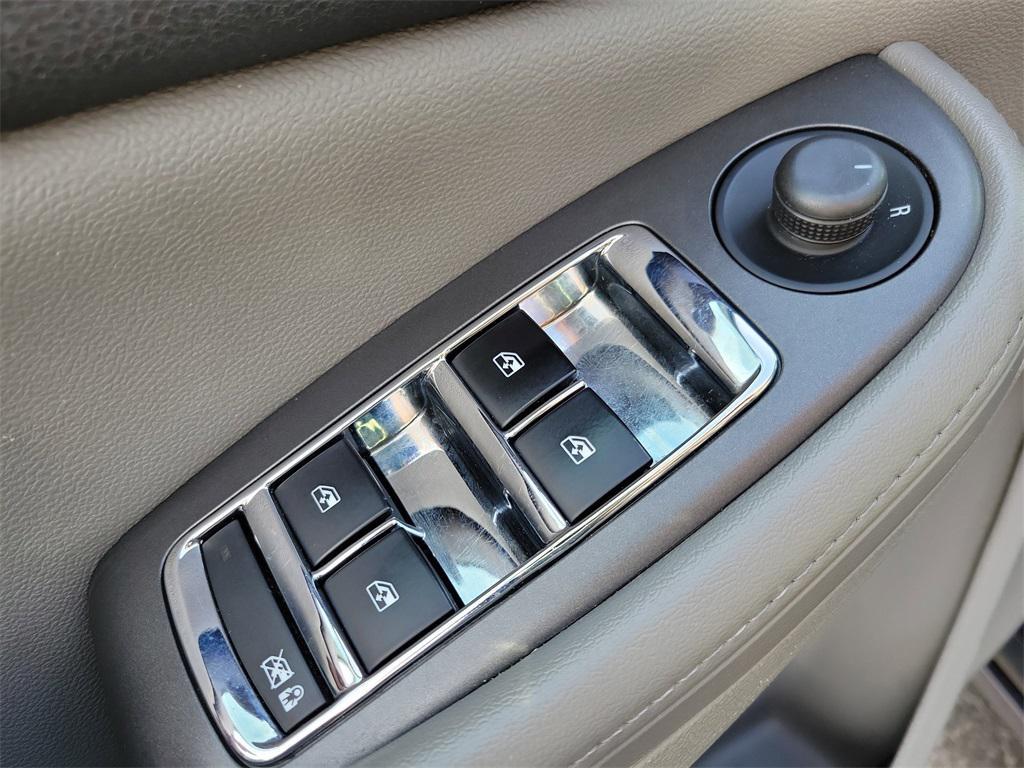 used 2013 Chevrolet Malibu car, priced at $7,999