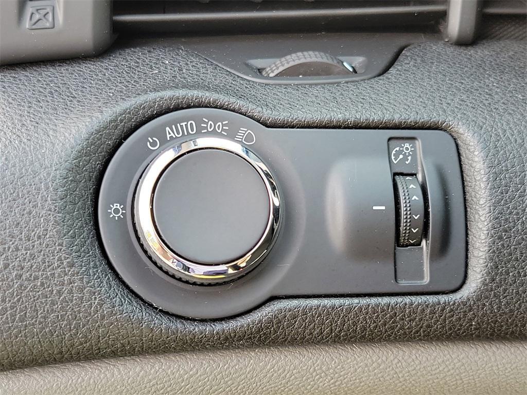 used 2013 Chevrolet Malibu car, priced at $7,999