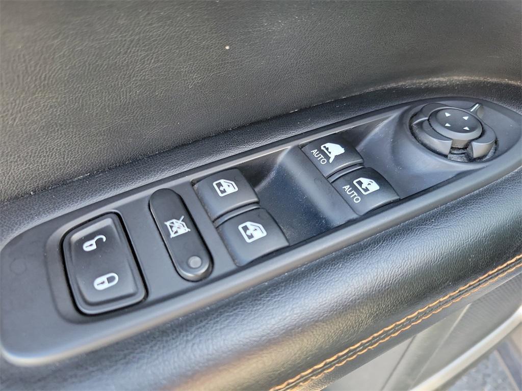 used 2019 Jeep Compass car, priced at $19,999