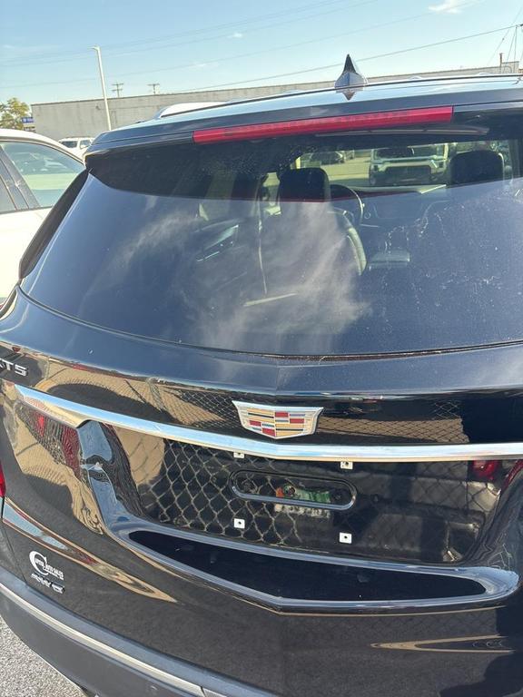 used 2017 Cadillac XT5 car, priced at $14,999