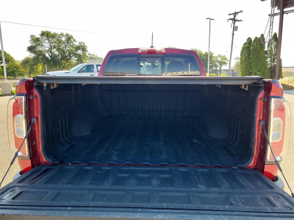 used 2022 GMC Canyon car, priced at $30,998