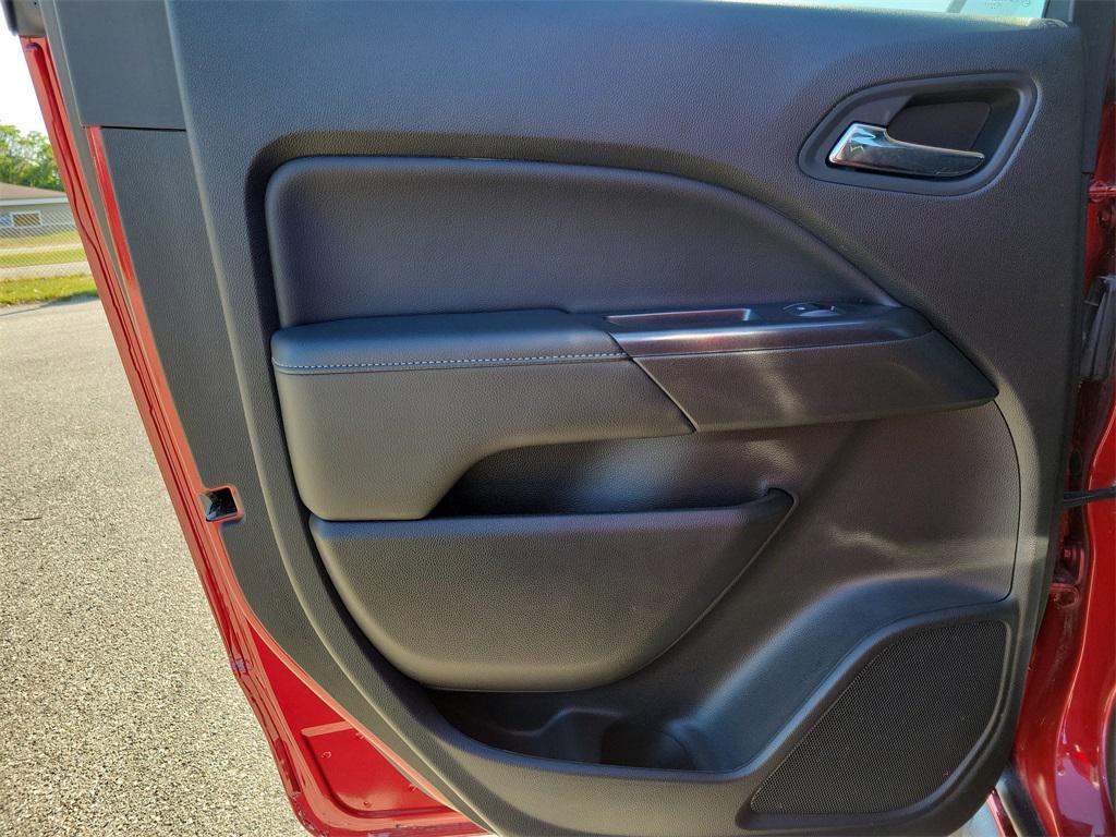 used 2022 GMC Canyon car, priced at $30,998