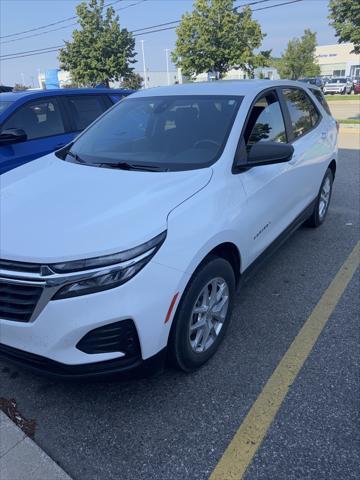 used 2022 Chevrolet Equinox car, priced at $19,999