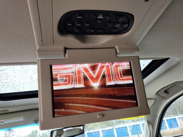 used 2015 GMC Yukon car, priced at $17,746