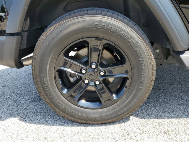 used 2021 Jeep Wrangler Unlimited car, priced at $31,998