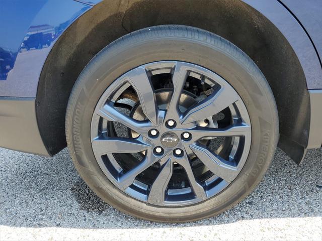 used 2022 Chevrolet Equinox car, priced at $25,999