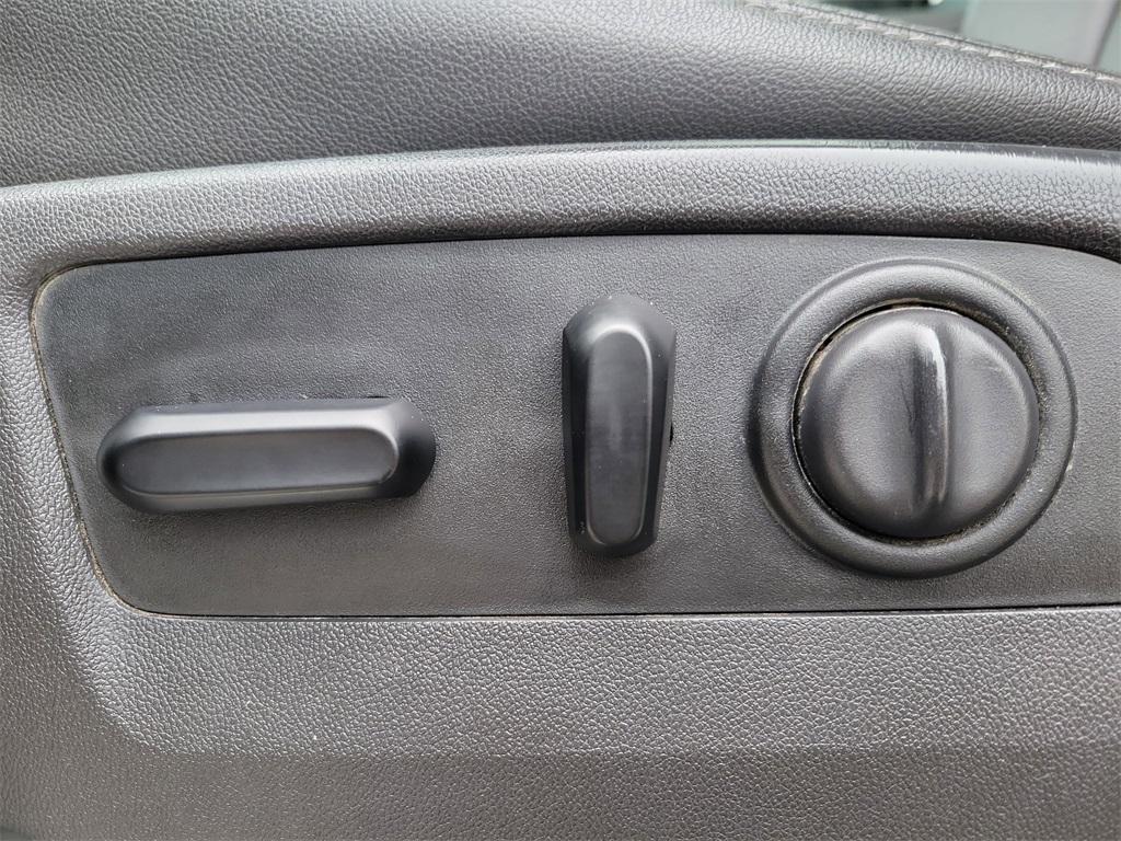 used 2019 Chevrolet Silverado 1500 car, priced at $32,949