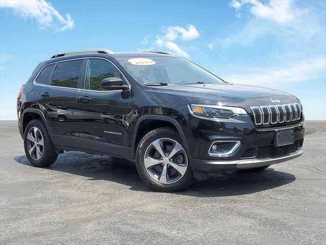 used 2019 Jeep Cherokee car, priced at $17,499