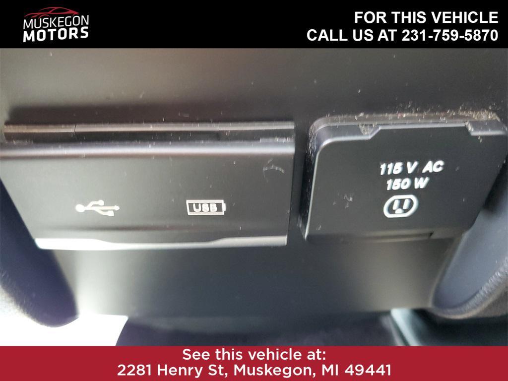 used 2019 Jeep Cherokee car, priced at $16,946