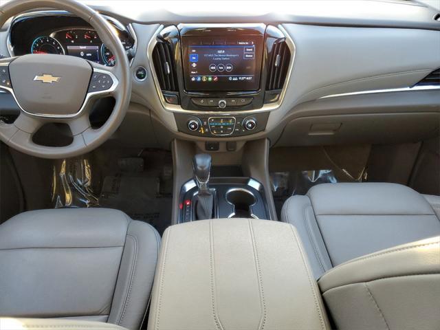 used 2021 Chevrolet Traverse car, priced at $27,999